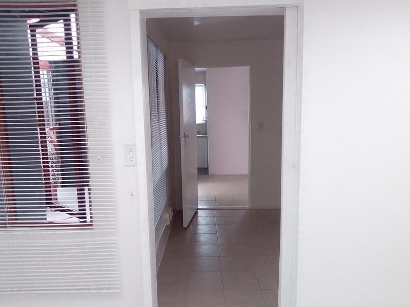 To Let 1 Bedroom Property for Rent in Crawford Western Cape